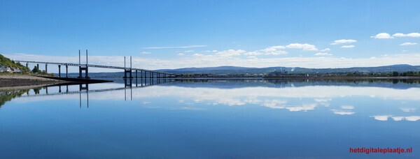 Bridge over troubled water
